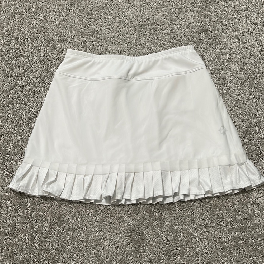 Tail Tennis Skort with Sheer Overlay & ruffle, XS.